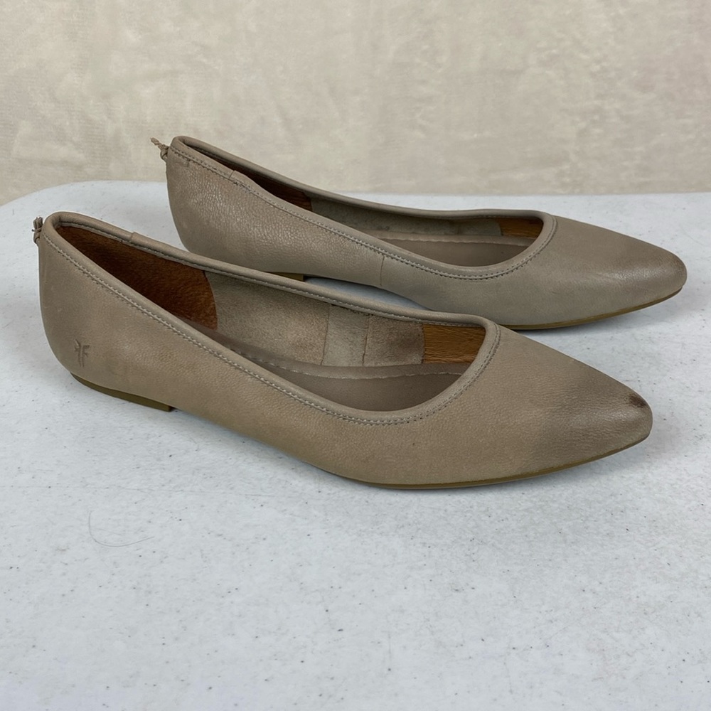 Frye Regina Leather Ash Gray Pointed Toe Flats Womens Size 8.5